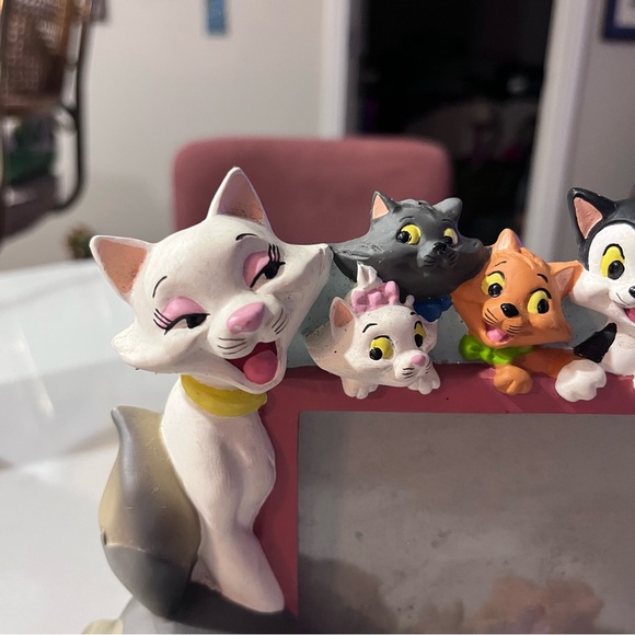 Vintage Cats of Disney Picture Frame - Picture 2 of 10